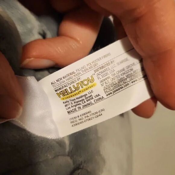 Squishmallows Gray Matt the Manatee Plush - 8 inch - Picture 5 of 6